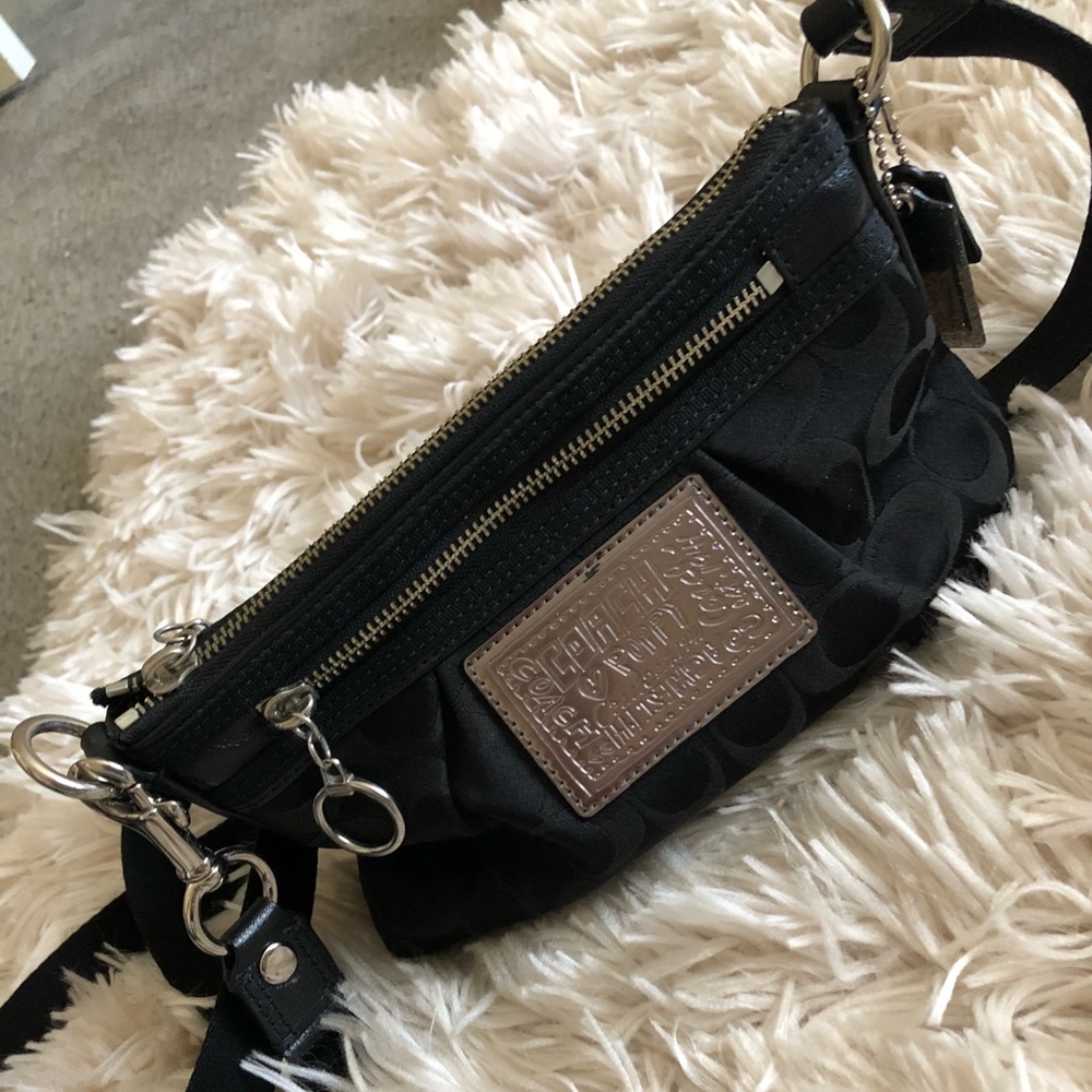 Coach crossbody black and silver